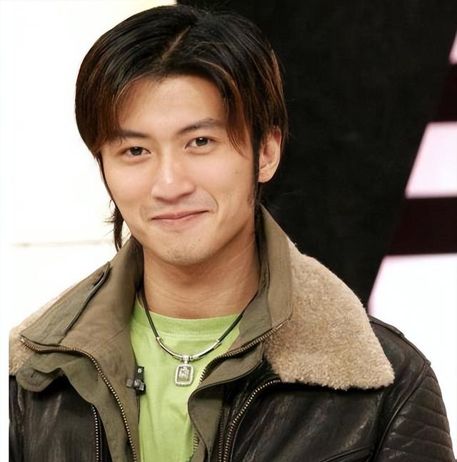 Karsa回归赛场，势不可挡首场状态亮眼，RNG观众沸腾！