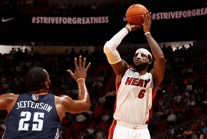 德约科维奇重要时刻反败为胜，热火带队取胜！